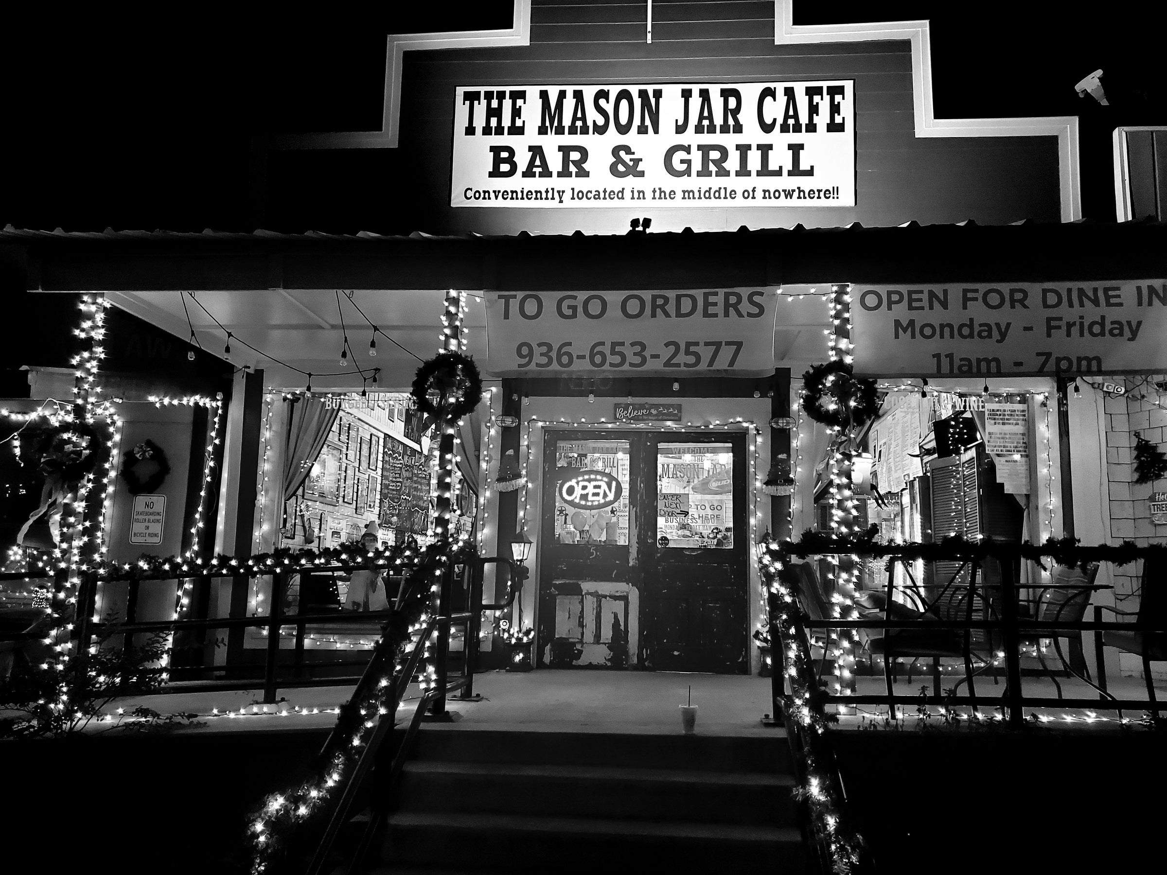 The Mason Jar Bar & GRILL